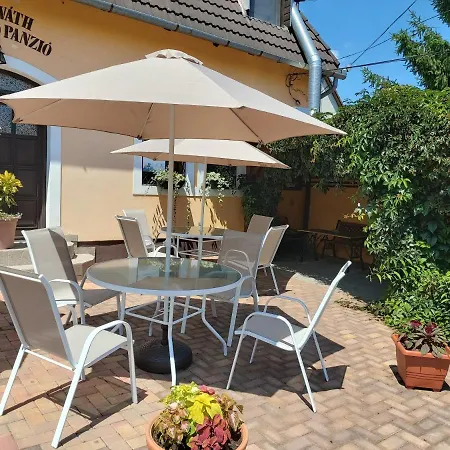 Horvath Fogado Panzio 3* Szentendre
