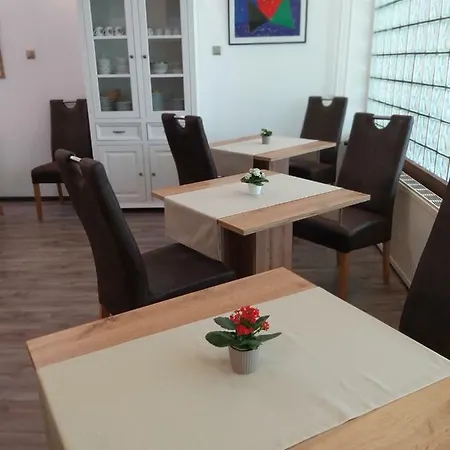 בית הארחה Horvath Fogado Panzio סנטאנדרה