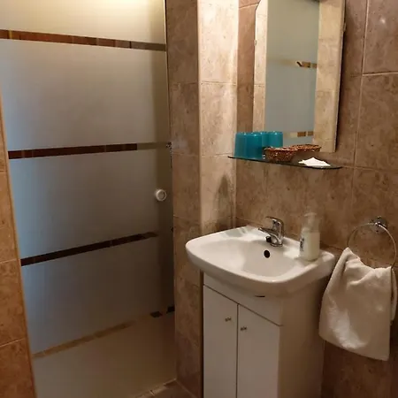 Horvath Fogado Panzio 3* סנטאנדרה